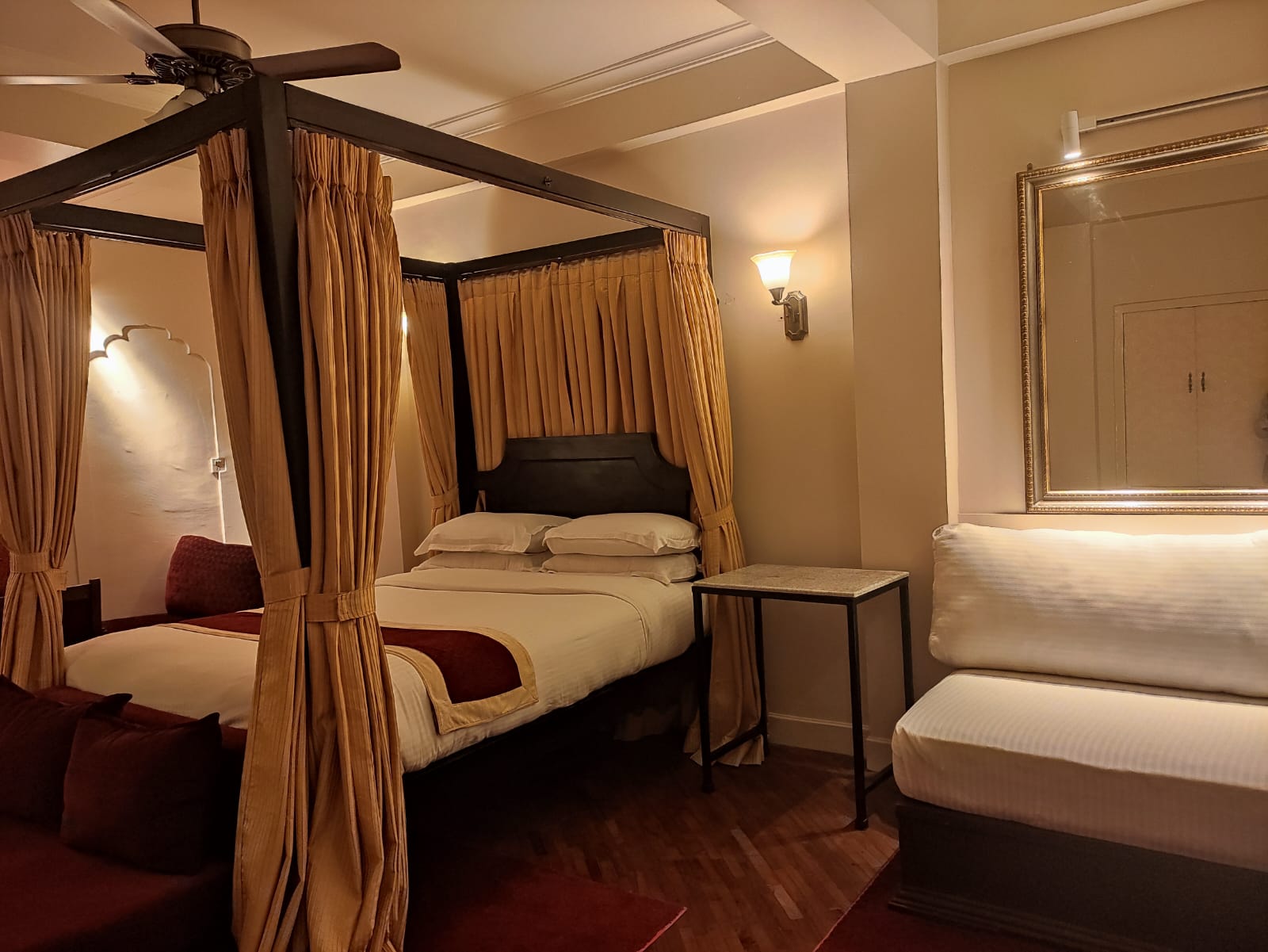 Suite Room
